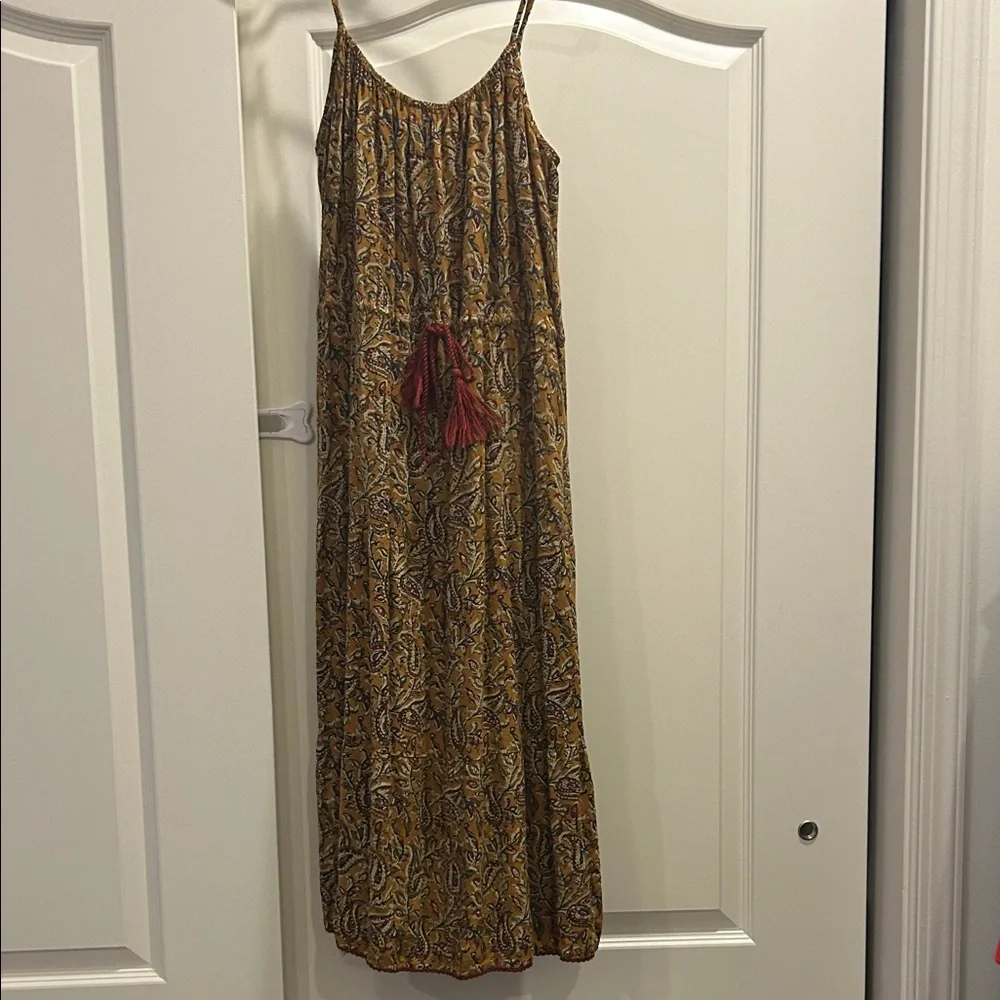 Natural Life Paisley Midi Dress - Picture 2 of 7
